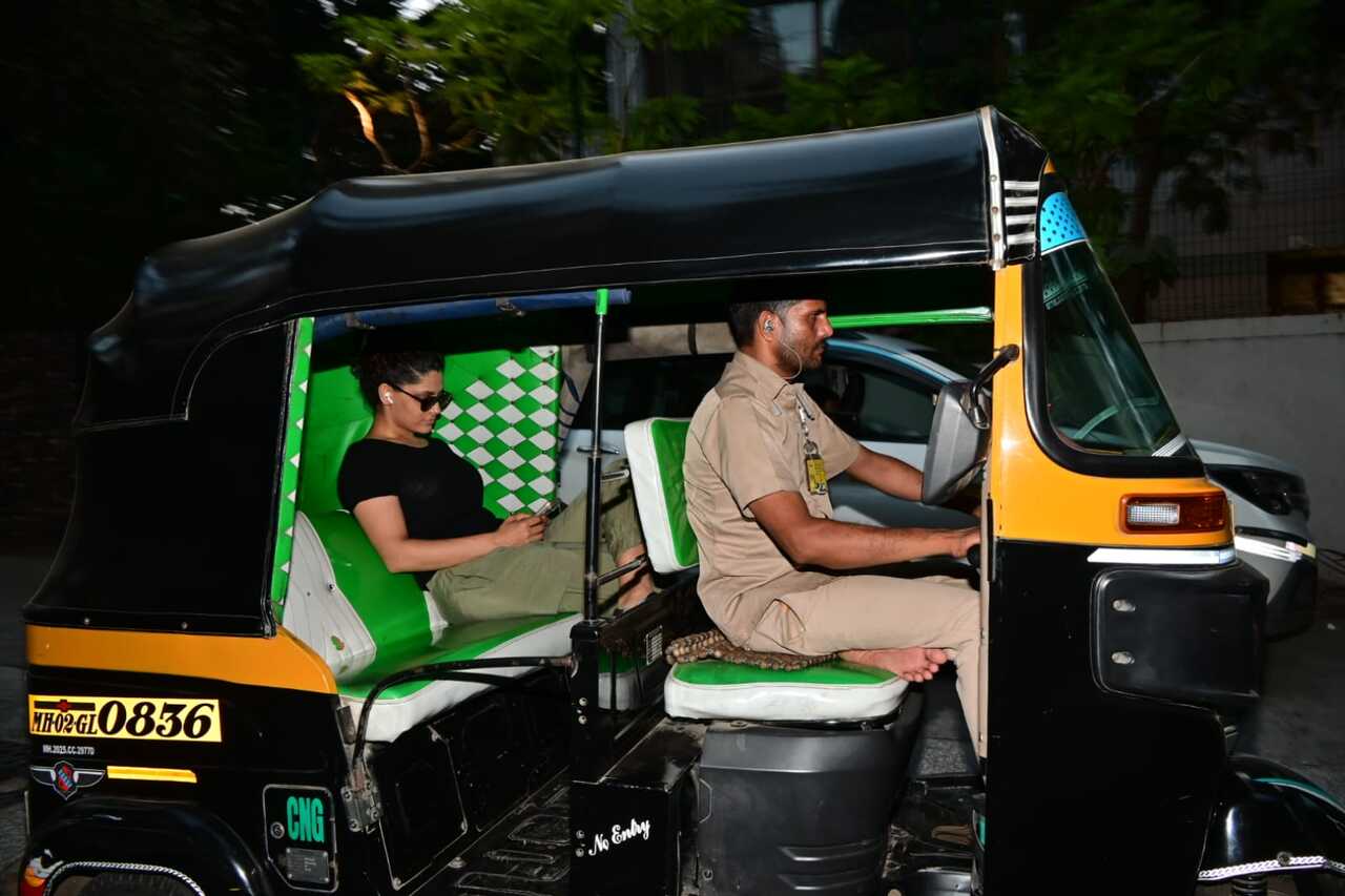 Saiyami Kher was seen taking an autorickshaw ride to travel around Bandra on Friday. Saiyami Kher was seen taking an autorickshaw ride to travel around Bandra on Friday.